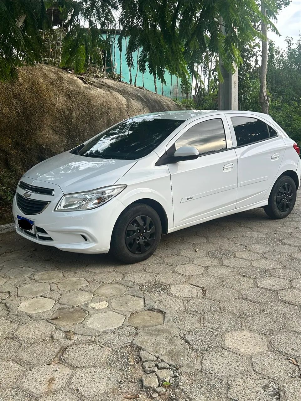 Chevrolet Onix 2015