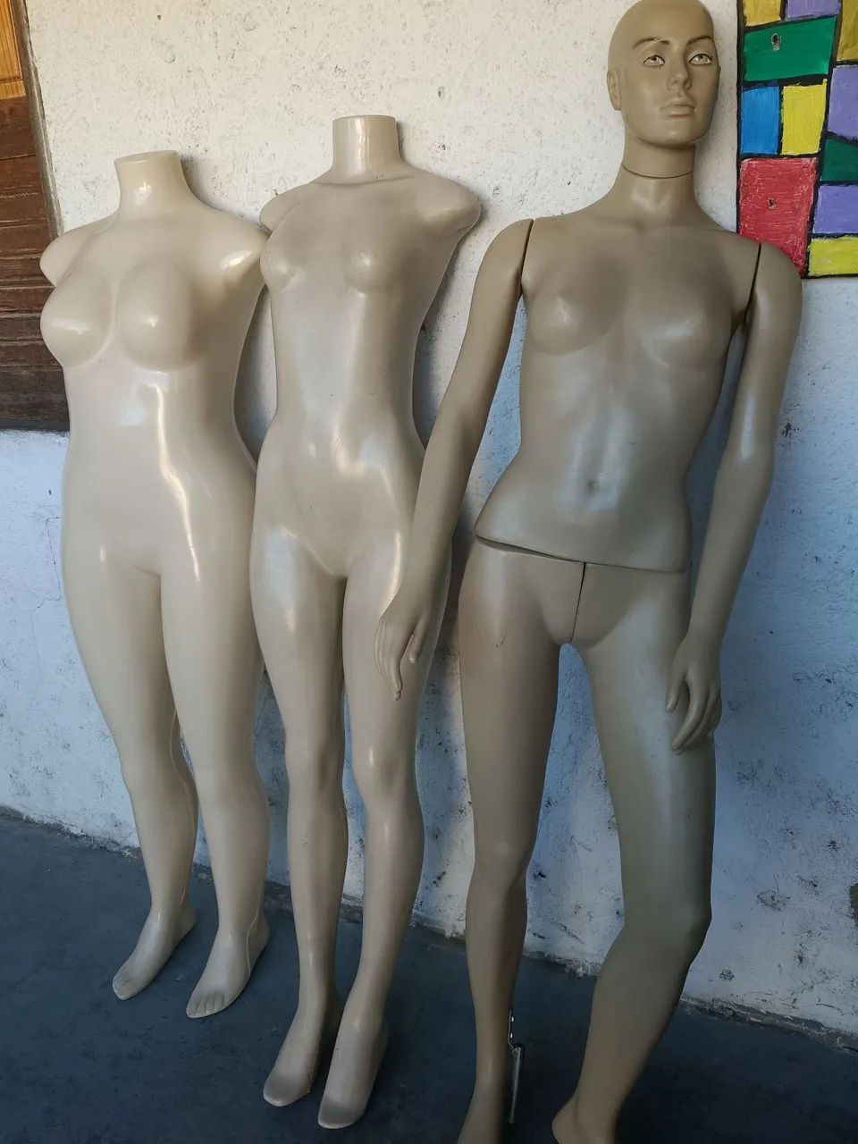 Vendo esses 3 Manequins  - Foto 2