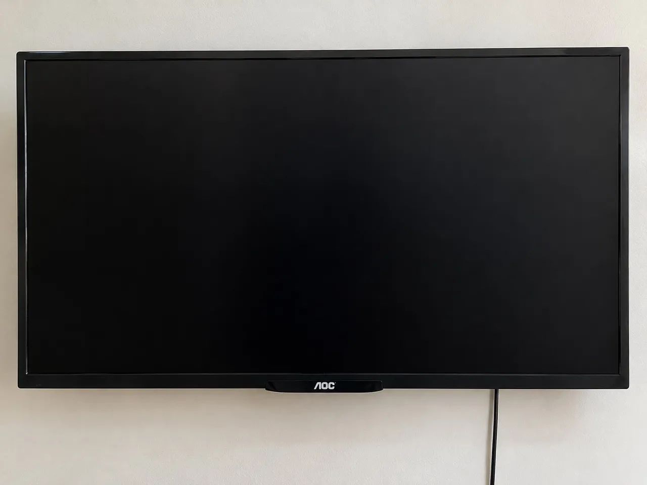 Vendo 2 TVs AOC SMART  - Foto 3