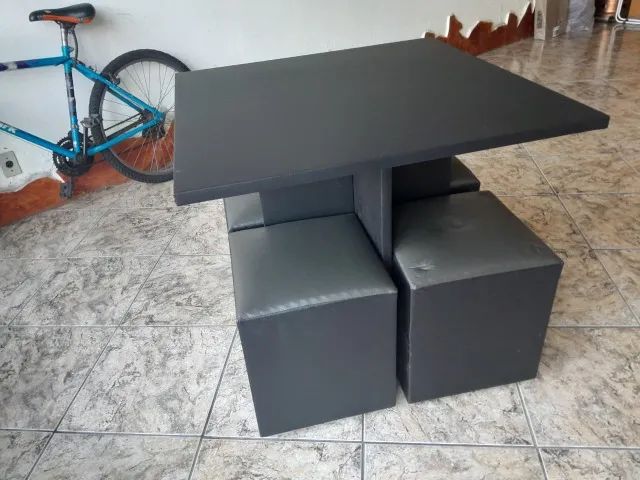 Mesa Quadrada com 4 Puffs - Preta - Foto 2