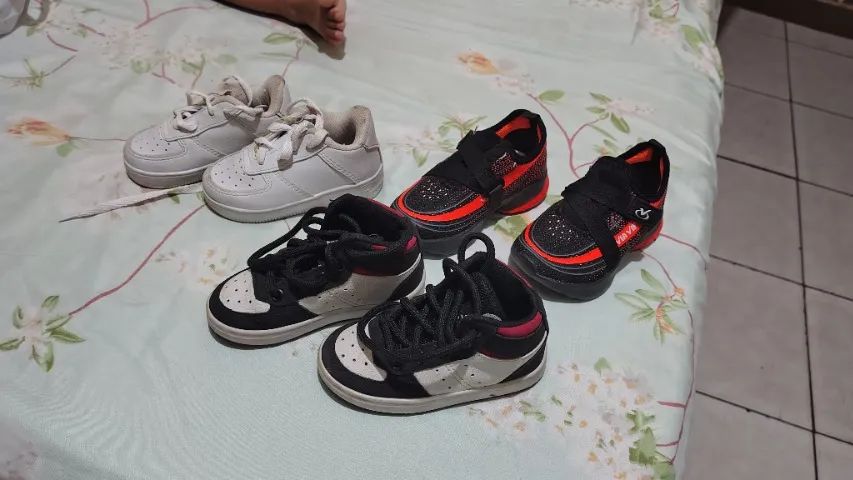 3 pares de sapato infantil  - Foto 2