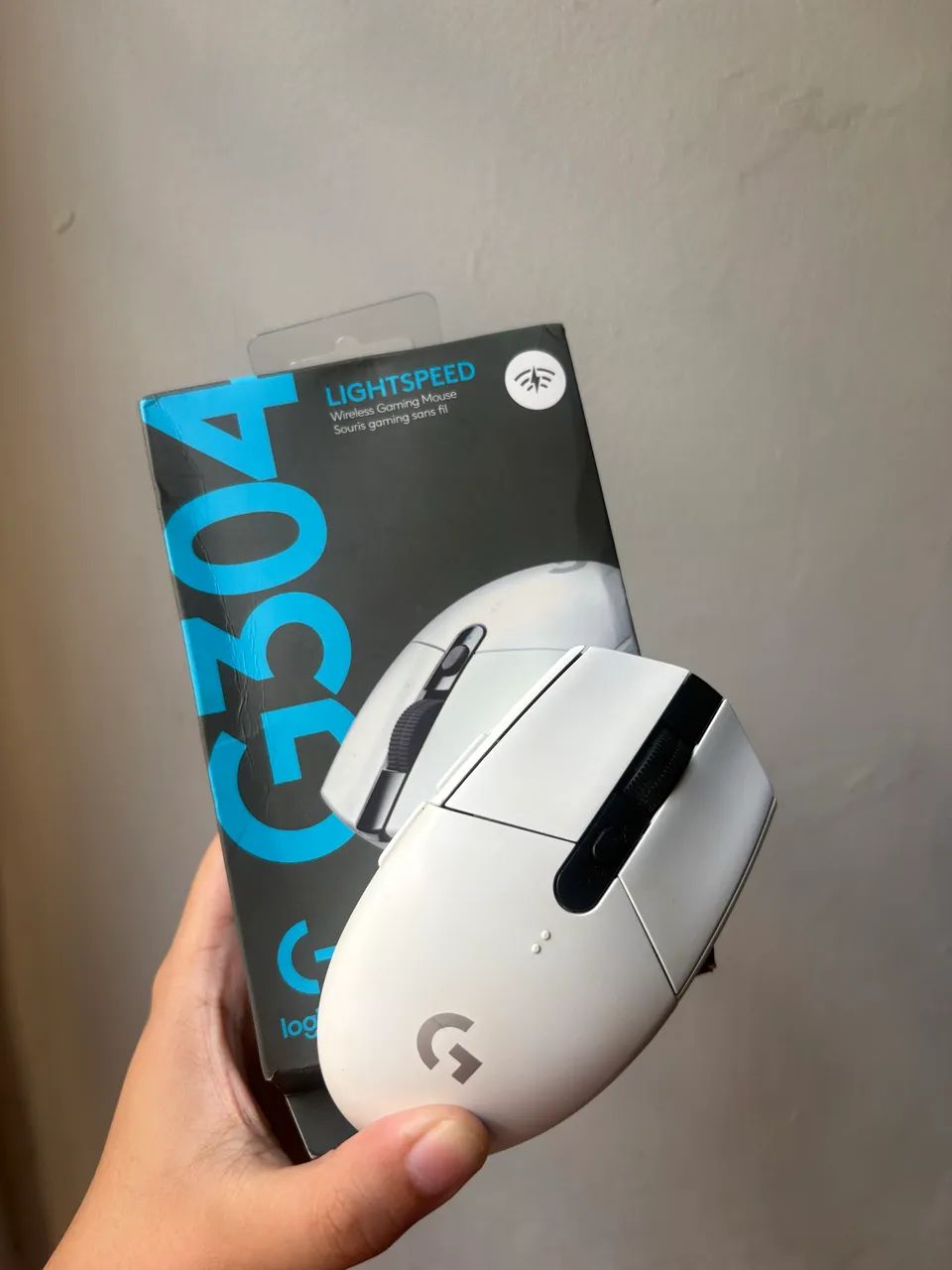 Mouse Gamer Sem Fio Logitec