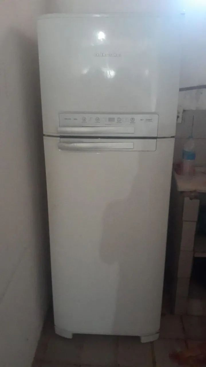 Geladeira eletrolux