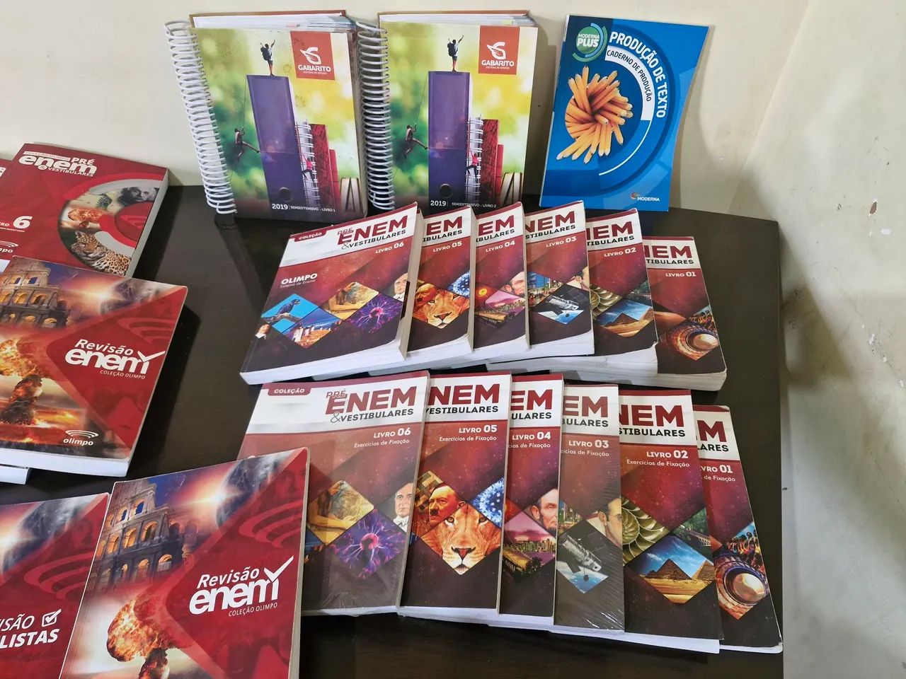 Livros Pré vestibular - Foto 3