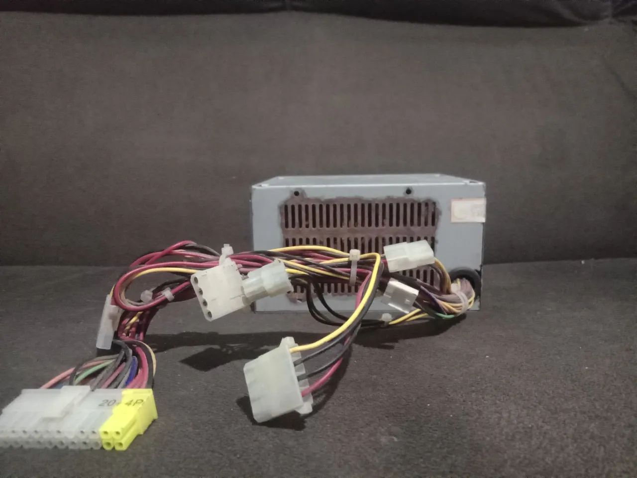Vendo fonte 450w - Foto 3