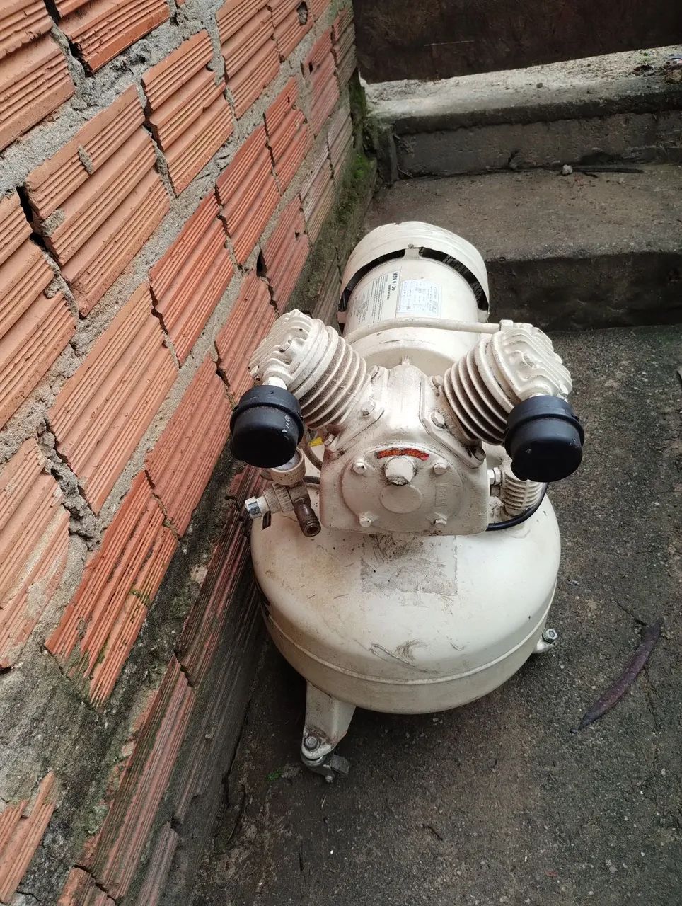 Compressor dental  - Foto 3