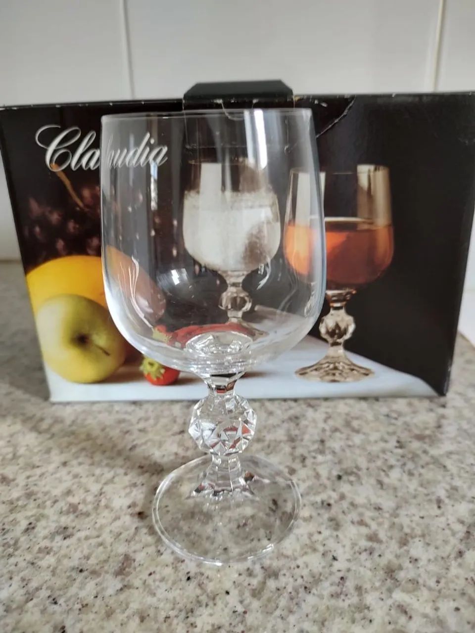 Jogo de 6 taças de vinho/água de cristal modelo Claudia na caixa