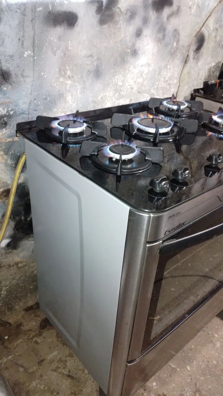Fogão revisado trocado tudo que estava ruim entrega grátis  - Foto 2