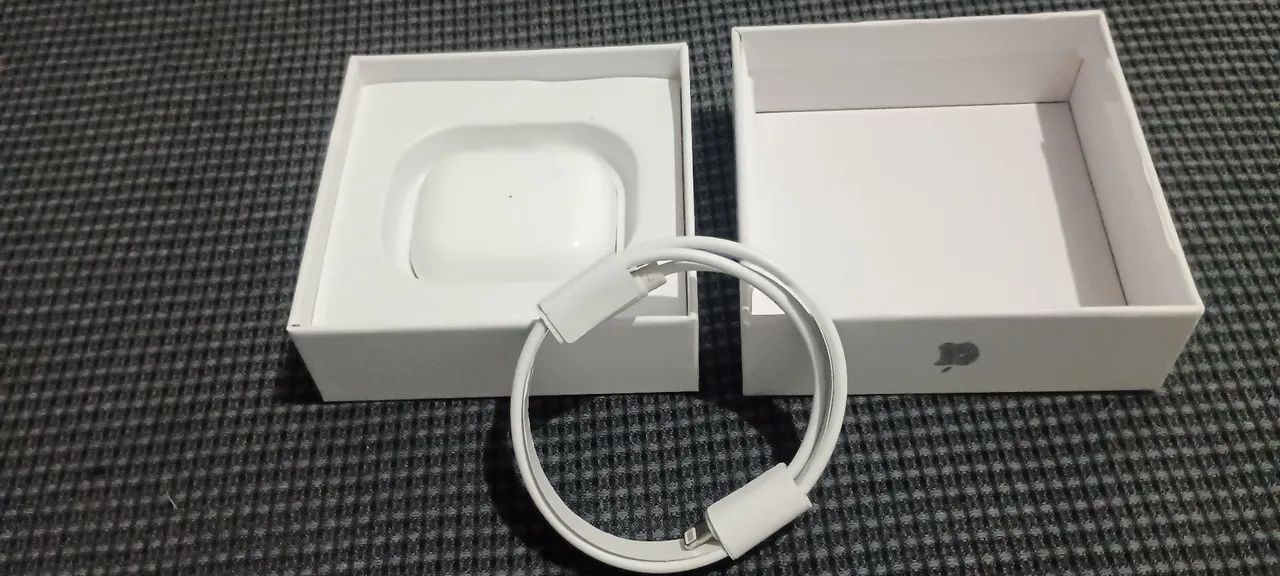 ? Apple AirPods 3ª Geração - Brancos - Acessórios Completos - Foto 2