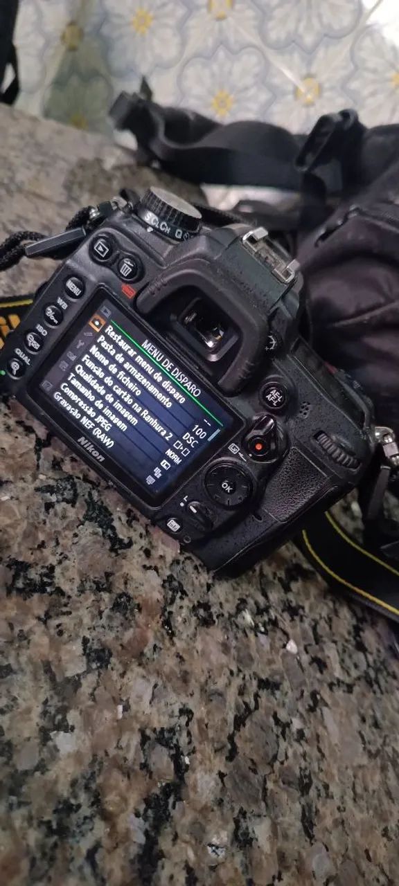 Nikon D7000 - Foto 2