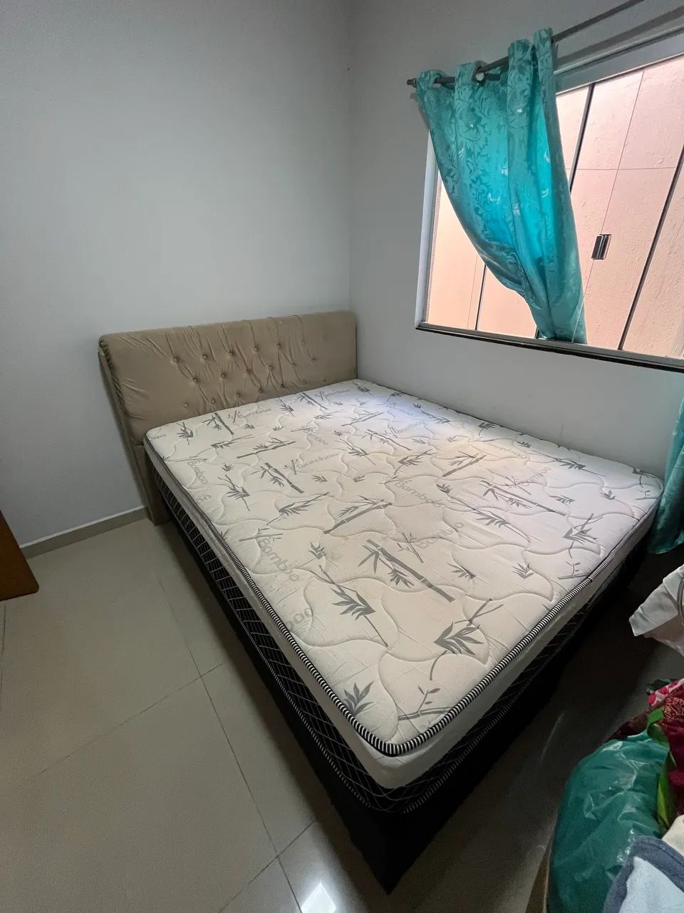 Cama De Casal com Cabeceira