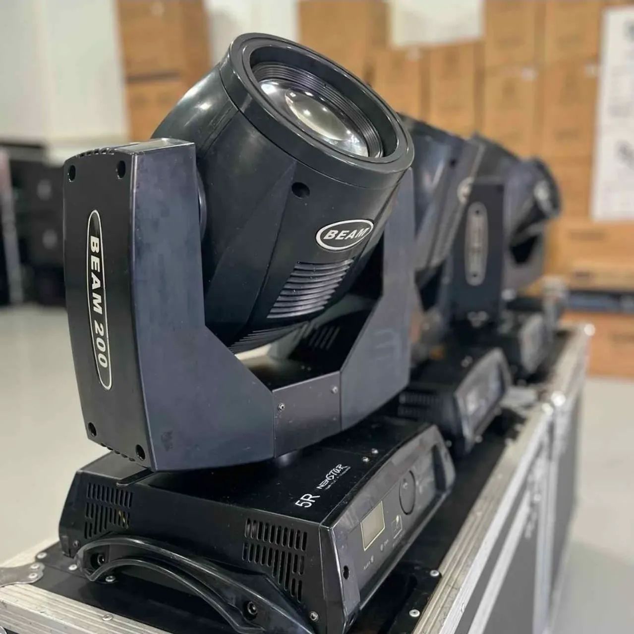 Moving beam 5r 200w monster light + brindes