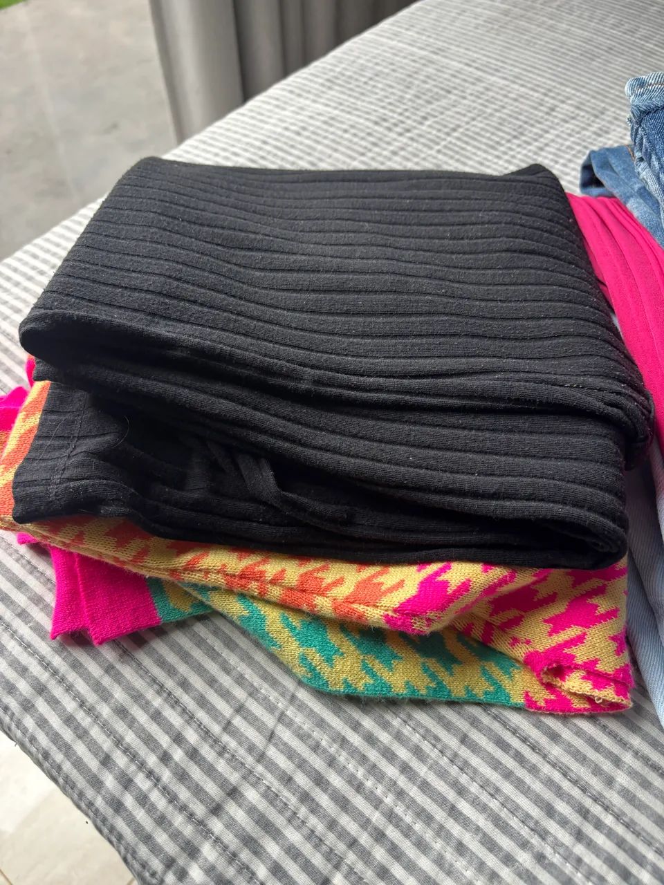 Lote roupas femininas 40/M - Foto 5