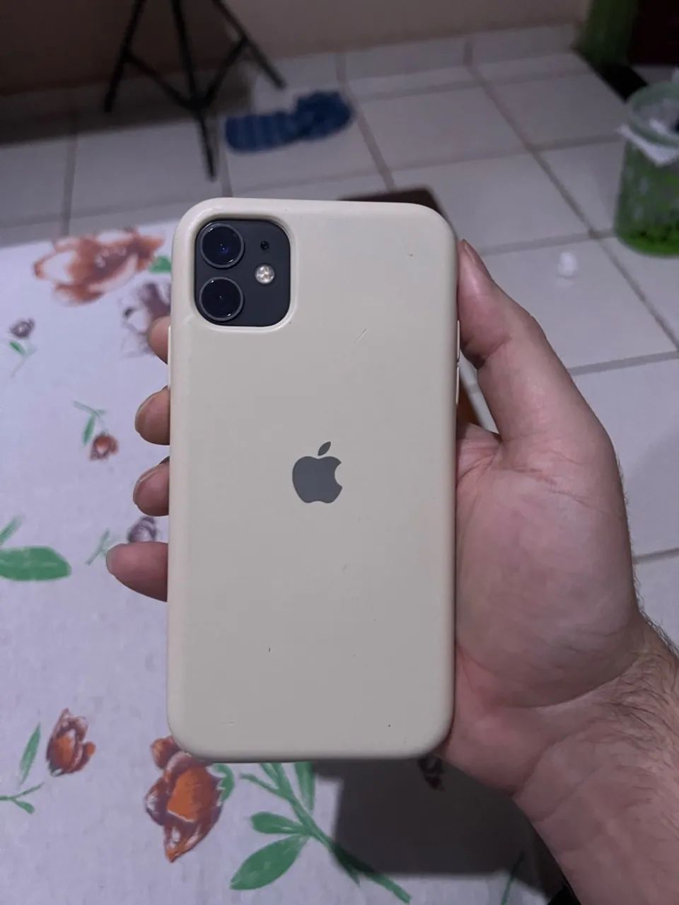 VENDE-SE IPHONE 11 - Foto 2