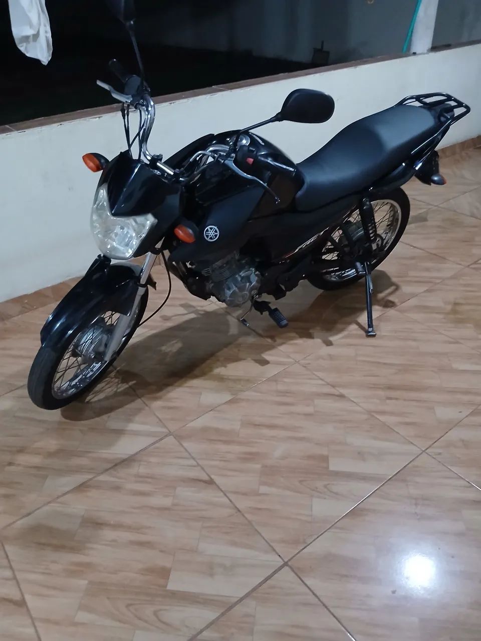 Vendo essa factor 150 2017 com documento atrasado.