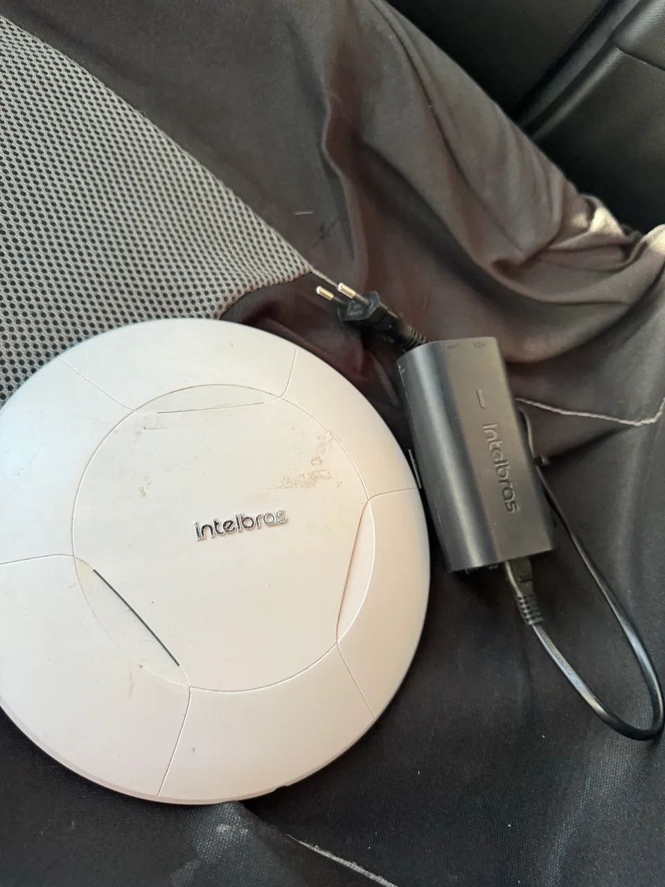 Roteador Intelbras de Teto