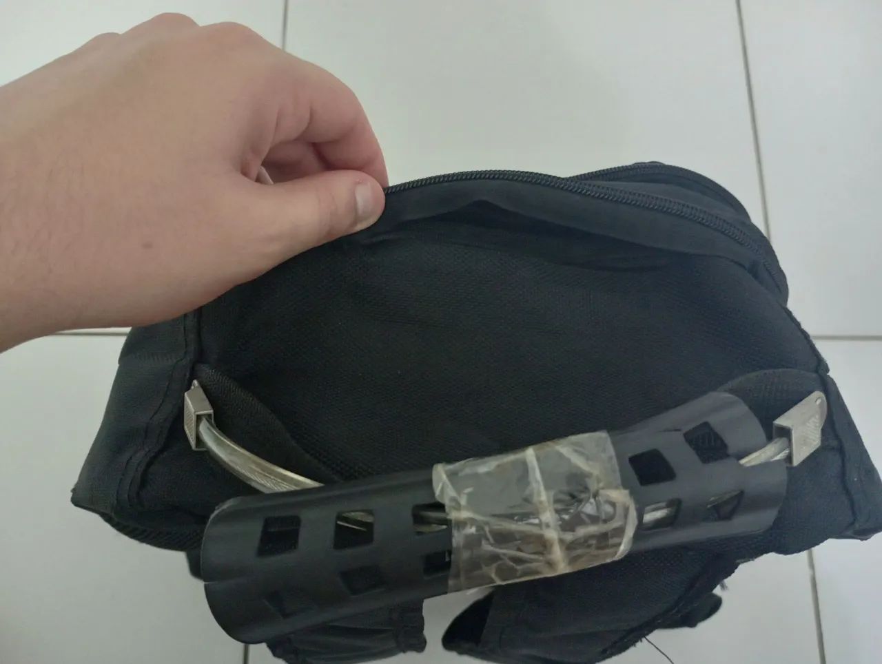 Mochila de viagem AZX preta - usada - Foto 4