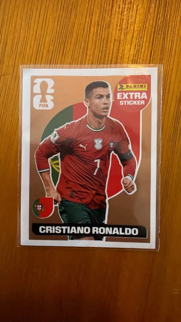 FIGURINHA LEGEND CRISTIANO RONALDO BRONZE