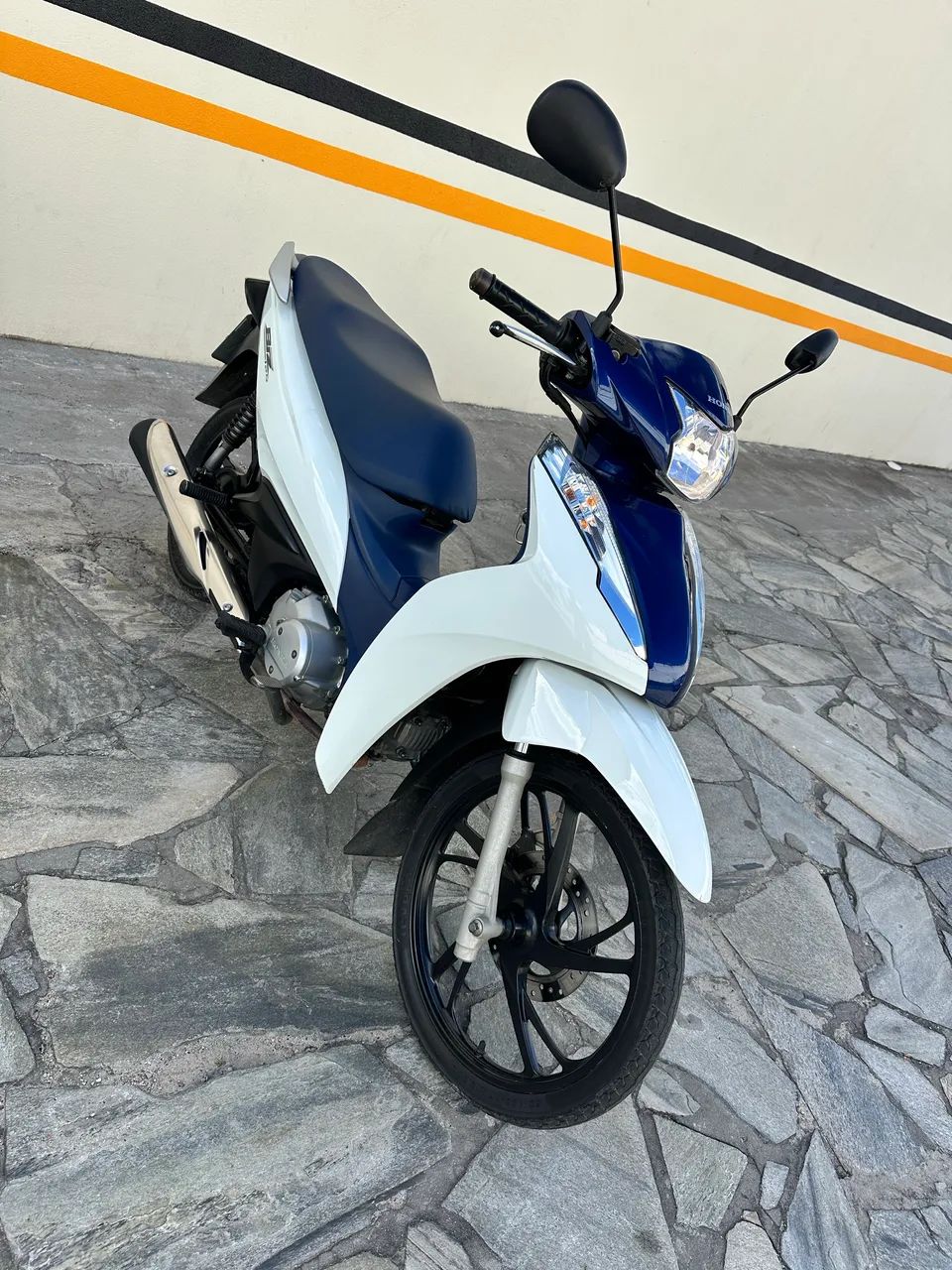 Vende se biz 125  - Foto 2