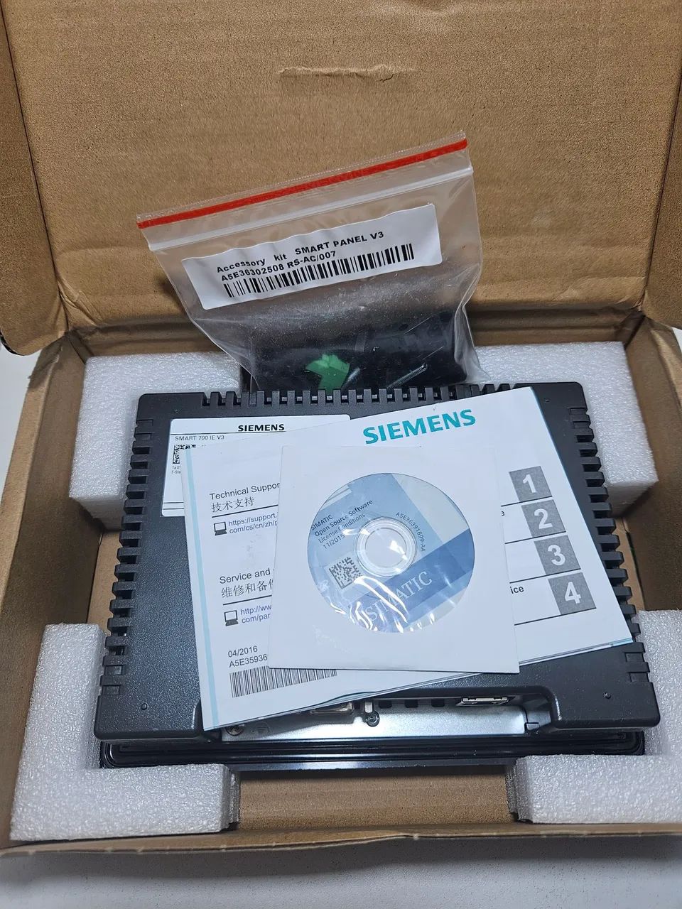 Smart 700 Simatic 6AV6 648-0CC11-3AX0 - Foto 2