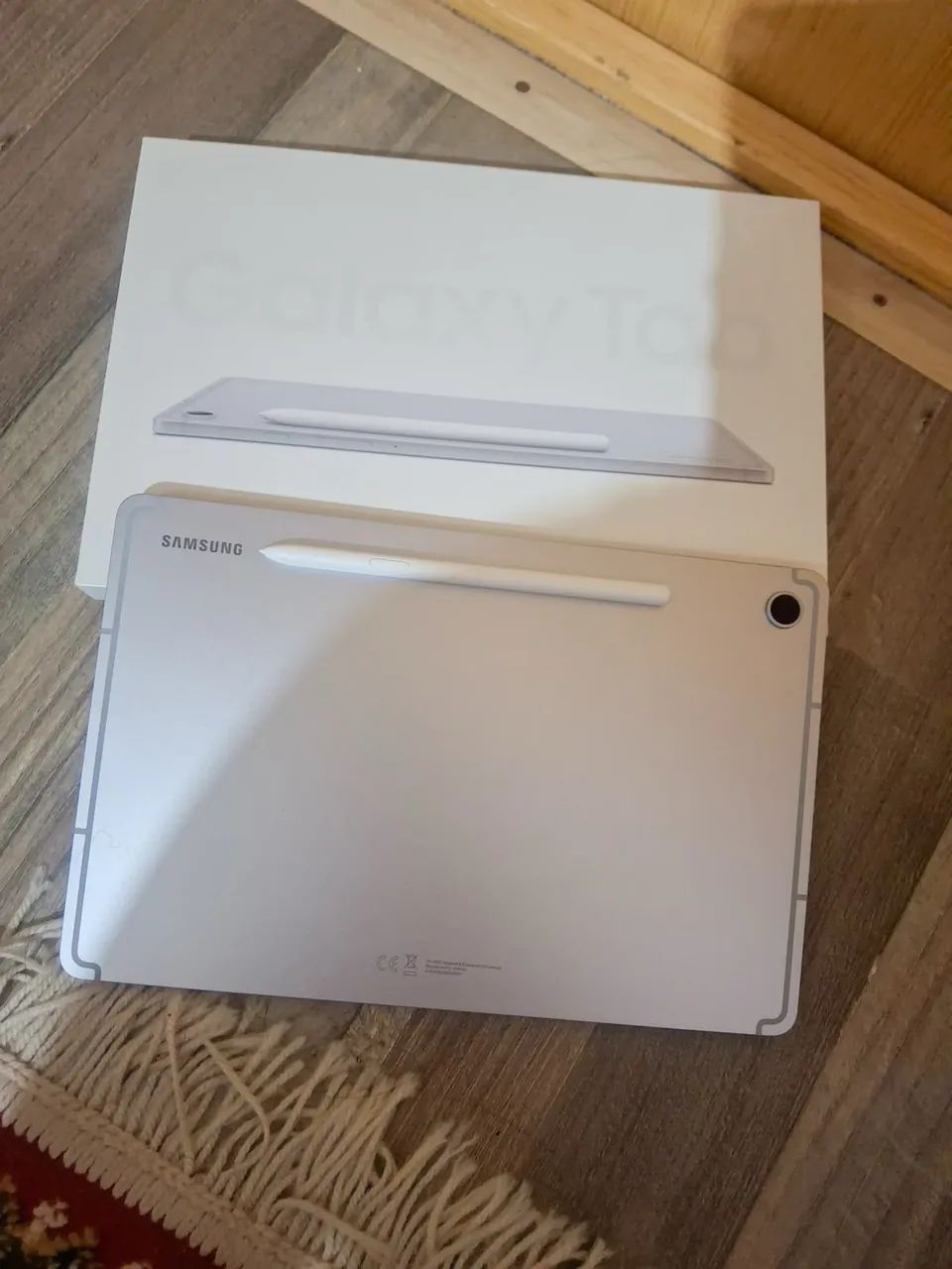 Tablet Samsung s10 tab fe com capa e caneta  