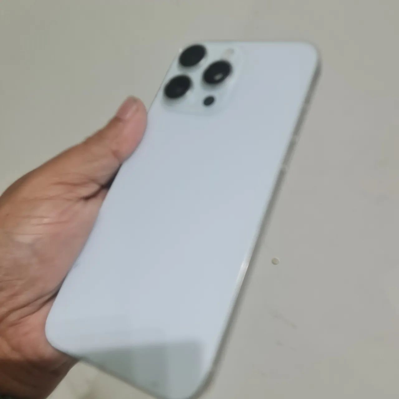 iPhone 15 pro Max - Foto 4