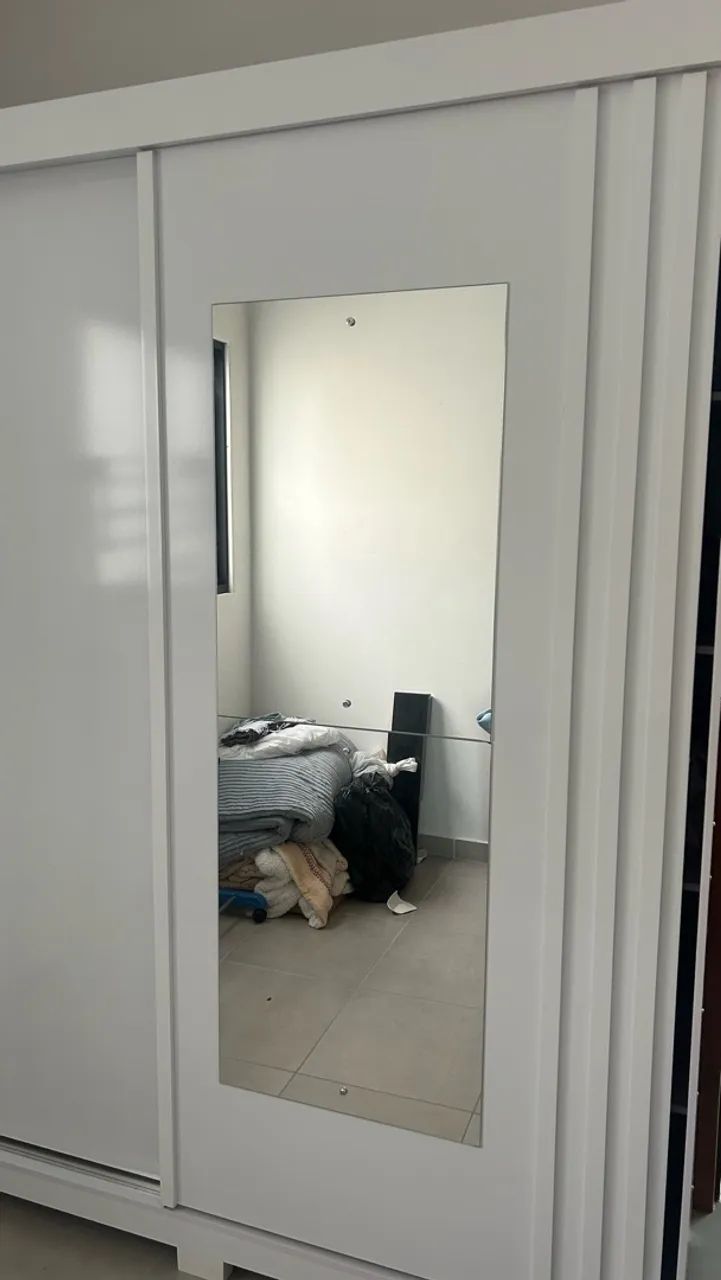 Guarda-roupa duas portas com espelho  - Foto 3
