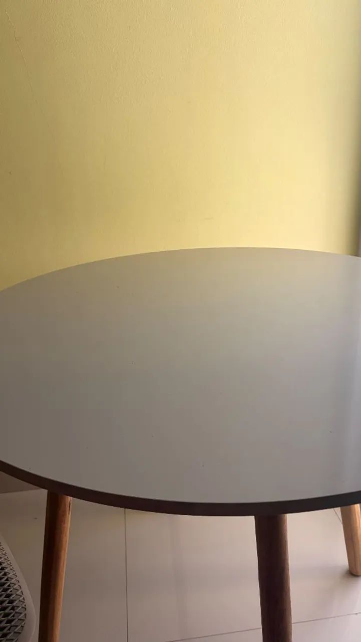 Conjunto mesa redonda +4 cadeiras - Foto 3