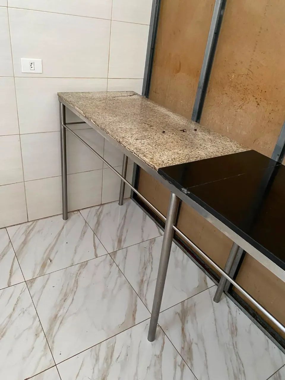 Mesa base inox em cima mármore  - Foto 5