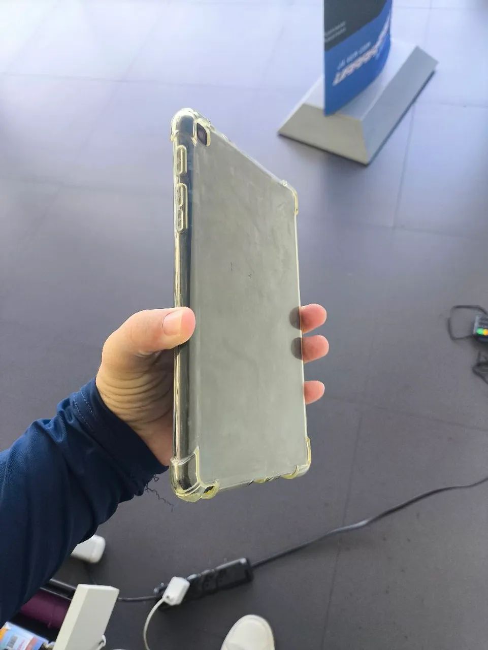 Tablet Samsung de 8 polegadas com caneta + 3 capas - Foto 2