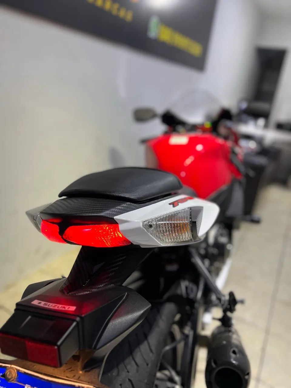 GSX-R 750 SRAD - Foto 2