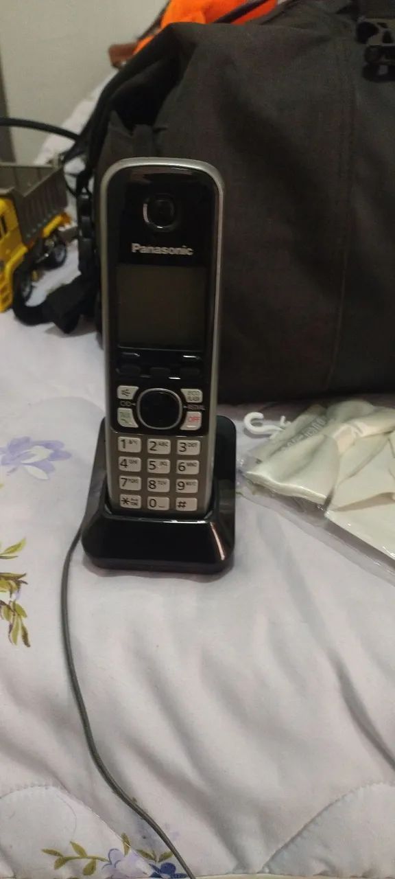 Vendo um aparelho de telefone Panasonic 
