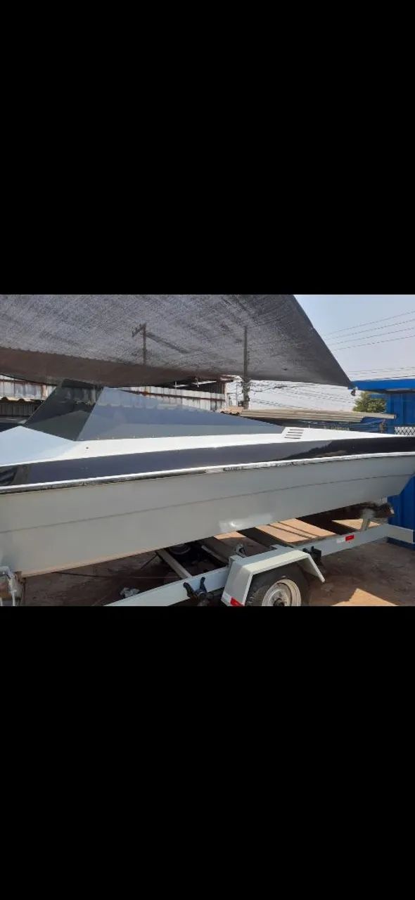 Vendo casco de lancha 22 pés - Foto 4