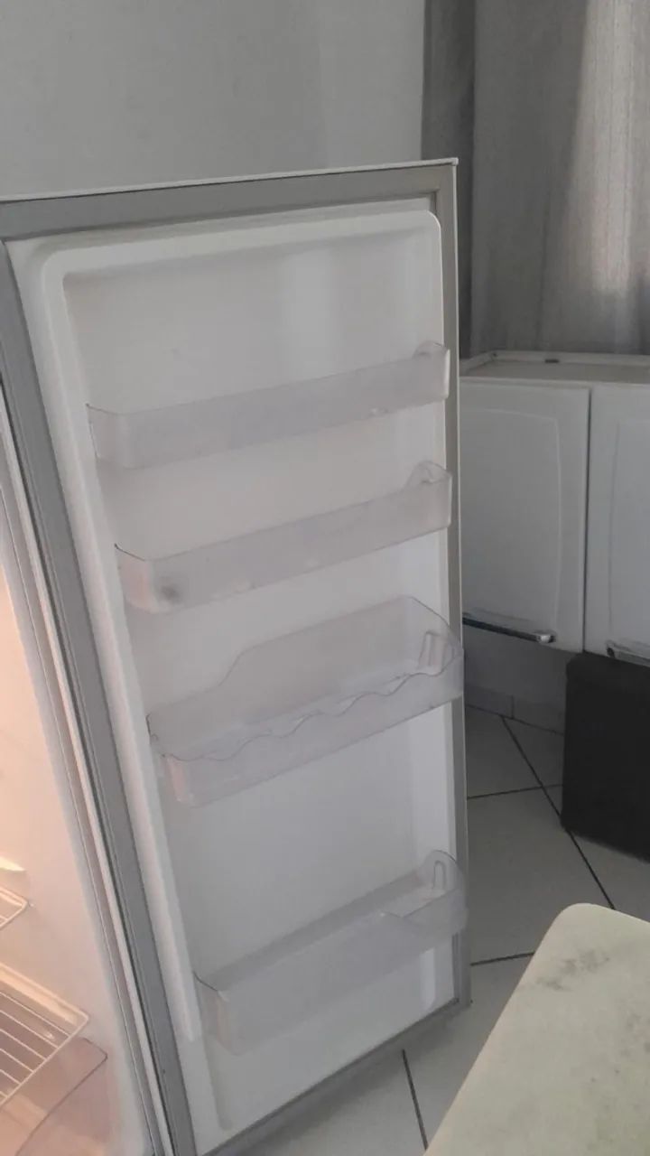 Geladeira Eletrolux  - Foto 4