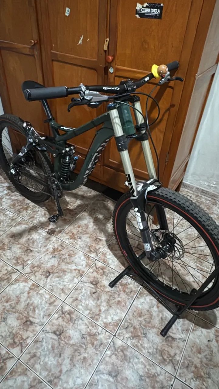 Bike downhill é enduro 
