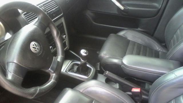 VW Golf 1.6 c/Teto Solar 13 - Foto 13
