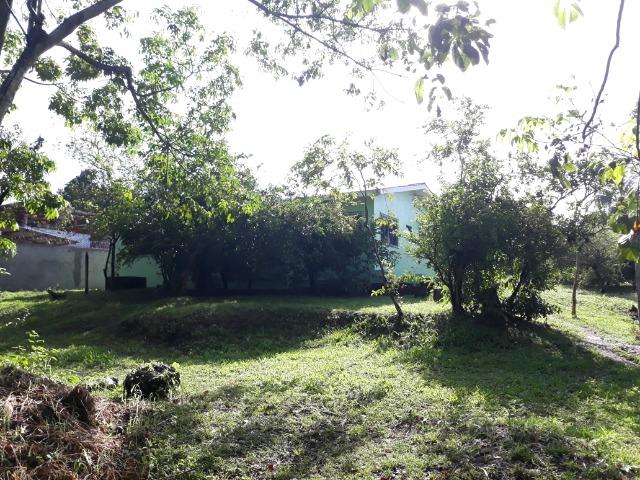 Linda Casa de 160m2, 3 quartos em terreno amplo no Bairro Zerão - Foto 17