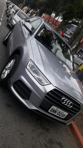 03- km super baixo *Audi Q3* 1.4 turbo + couro 2018 - Foto 2