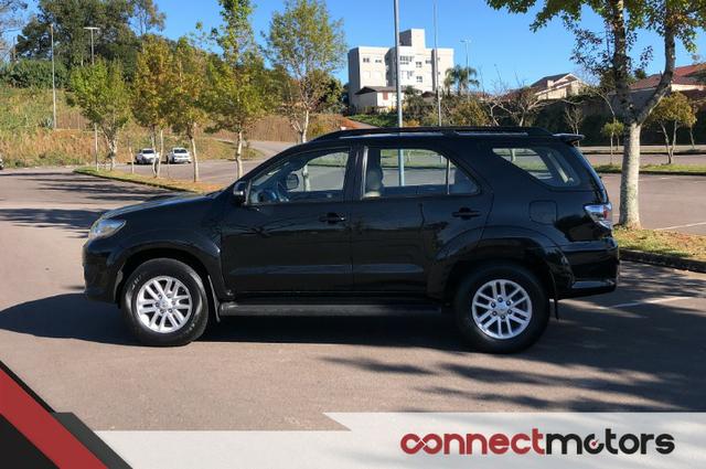 Toyota Hilux SW4 SRV 3.0 TDI Automático - 2014 - Foto 17