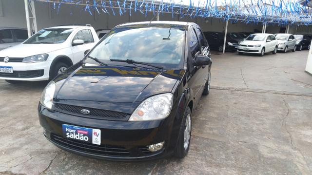 Ford Fiesta sedan 1.6 completo
