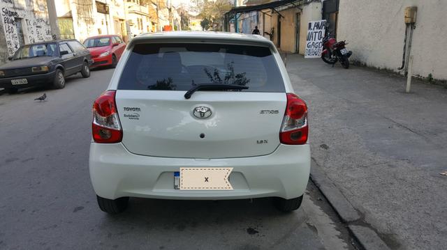 Toyota Etios X 1.3 2017 - Foto 3