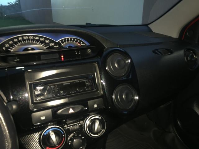 Carro Etios HB 1.3 X 2014/2015 - Foto 3