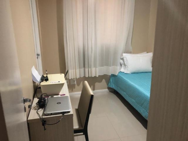 Apartamento na Avenida dos Holandeses - Olho D´Água, 3 Dormitórios - Foto 2