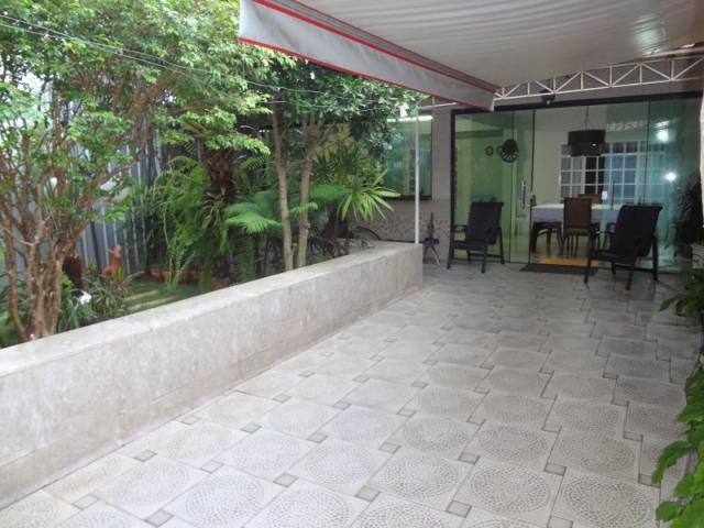 QN 7A - Ótima casa 2 quartos, reformada, excelente localização! - Foto 2