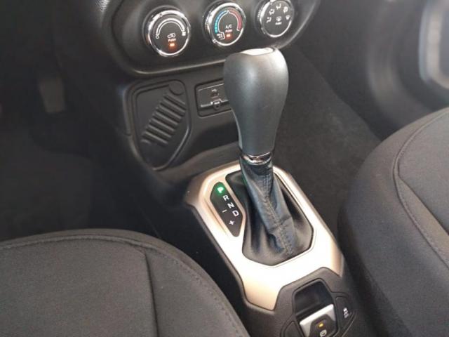 Renegade Sport 1.8 4x2 Flex 16V Aut. - Foto 12
