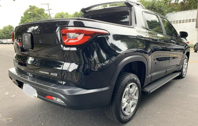 Fiat toro freedom 1.8 Flex aut 2017 - Foto 8