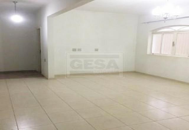Cód: 29215 Aluga-se esta ótima casa no Centro