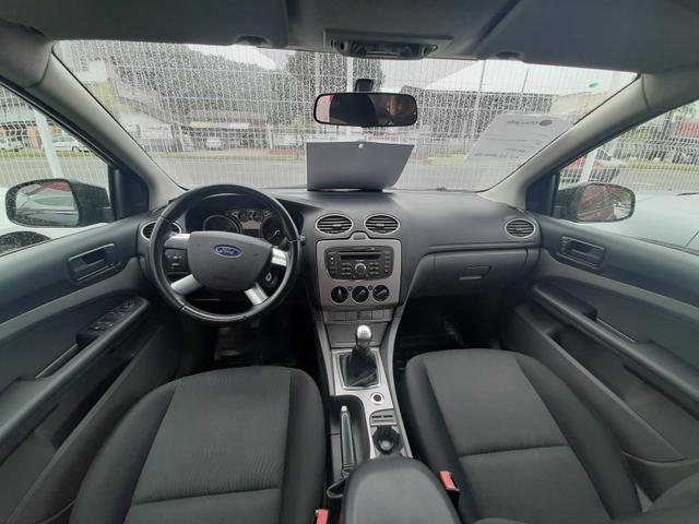 Ford Focus 1.6MT Glx - Completo - 1 Ano de Garantia - Foto 6