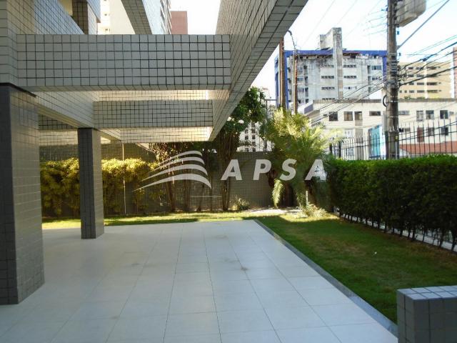 Apartamento para alugar com 3 dormitórios em Meireles, Fortaleza cod:28636 - Foto 18