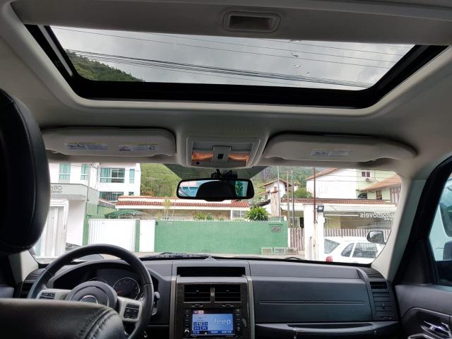 Jeep Cherokee 3.7 4x4 V6 - Foto 6